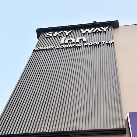 Hotel Sky Way Inn Hisār Kültér fotó